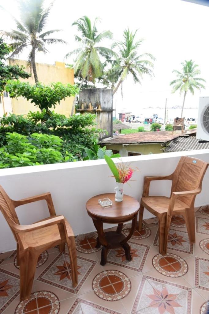 Hotel Turtle Bay Hikkaduwa Esterno foto